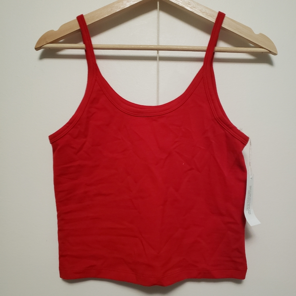 Arq cherry crop top nwt size L